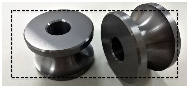 Ceramic bearing component detail