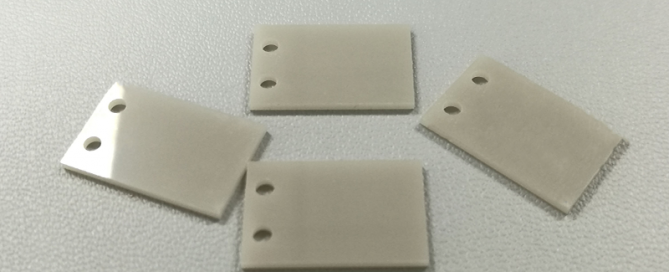 Aluminum nitride ceramic insulating gasket