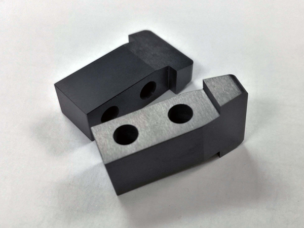 Silicon nitride ceramic stopper-limiting block