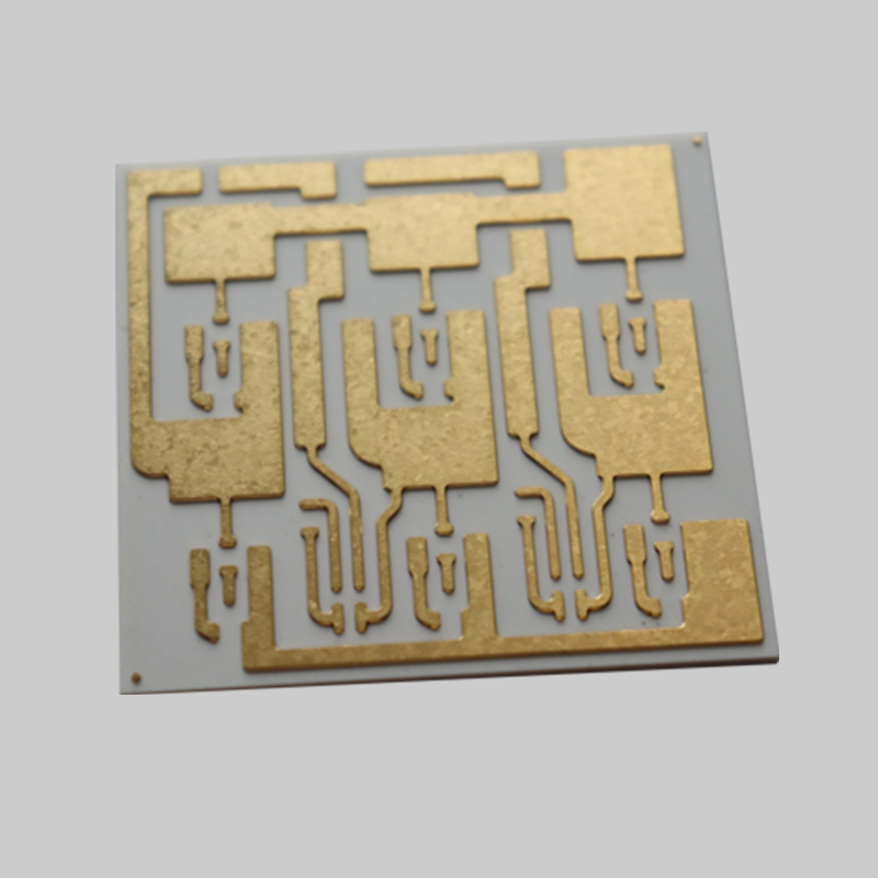 Circuit imprimé en céramique de nitrure d'aluminium