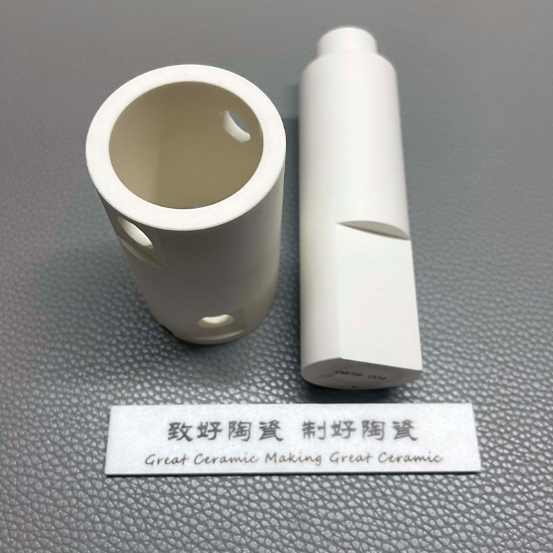 Wear-resistant zirconia ceramic pump